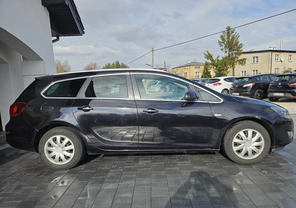 Opel Astra cena 27500 przebieg: 172098, rok produkcji 2011 z Zakroczym małe 211